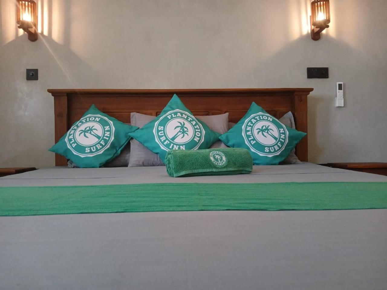 Plantation Surf Inn & Restaurant - Midigama East Cameră foto